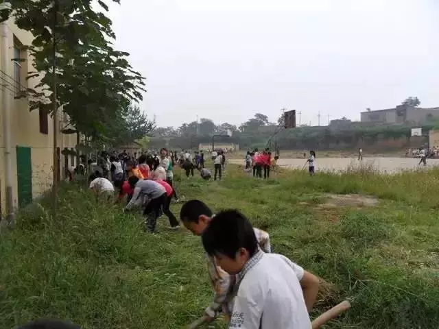 十堰英杰教育培训中心