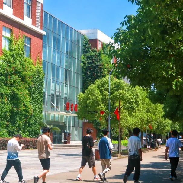 武汉外语外事职业学院